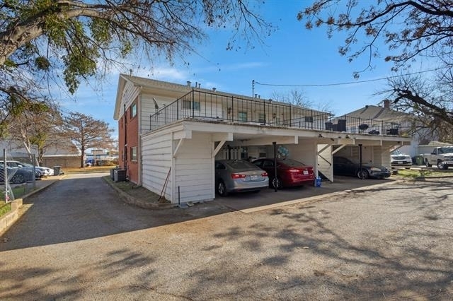 308 College Street - Photo 16