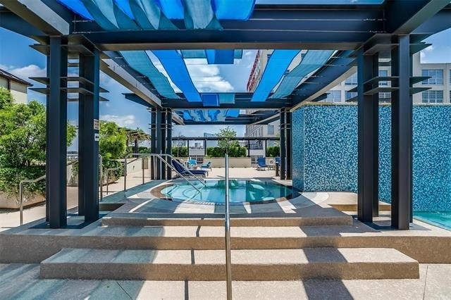 2600 W 7th Street - Photo 14