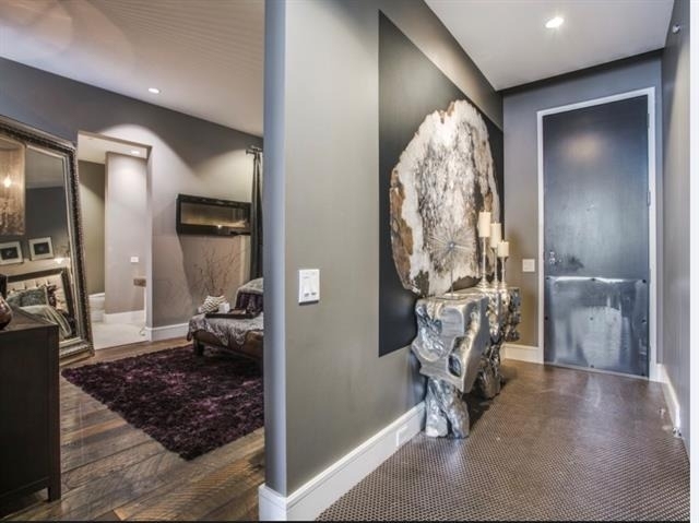 2408 Victory Park Lane - Photo 5