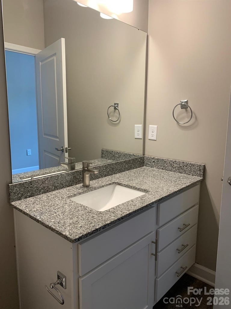 50 Riverside Drive - Photo 8