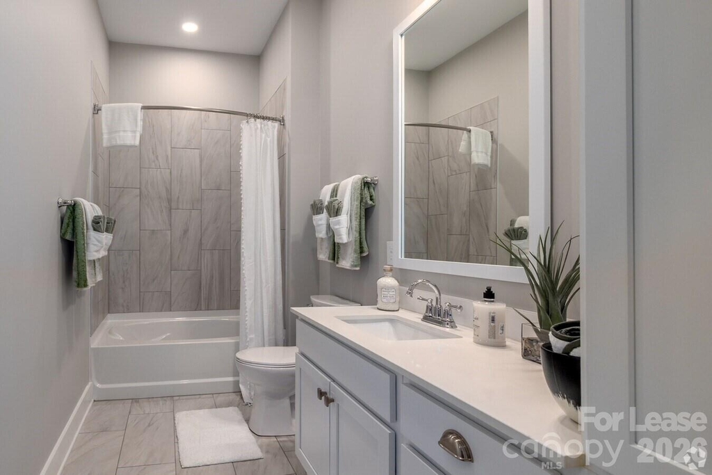 1241 Columbia Circle - Photo 9