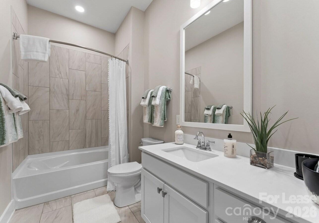 1241 Columbia Circle - Photo 15