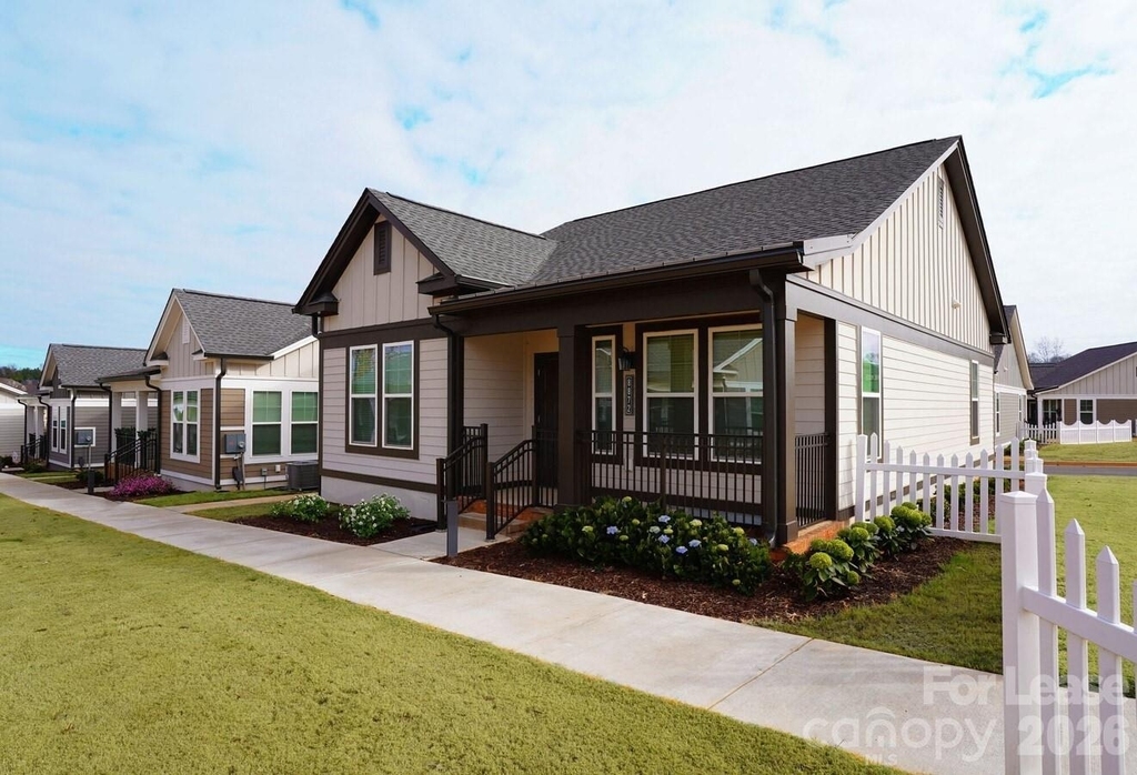 1241 Columbia Circle - Photo 0
