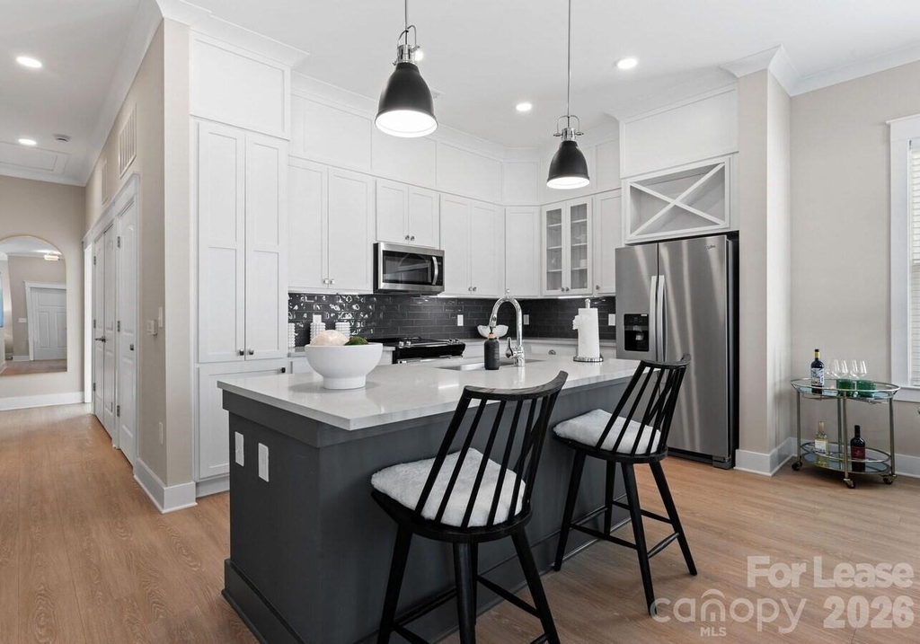 1241 Columbia Circle - Photo 14