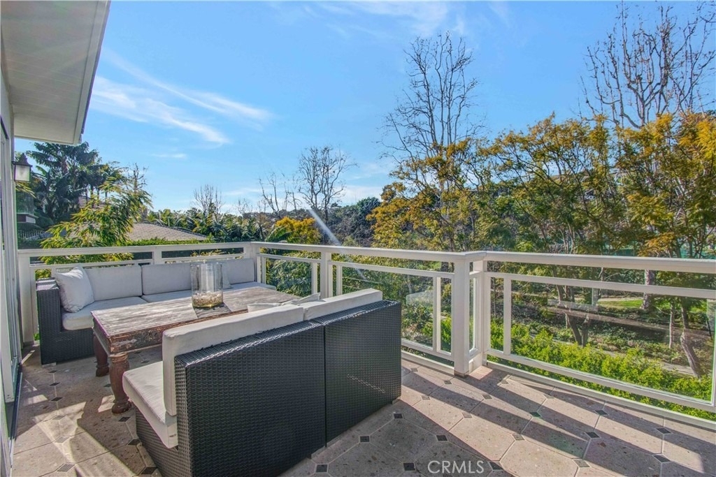 255 Emerald Bay - Photo 9