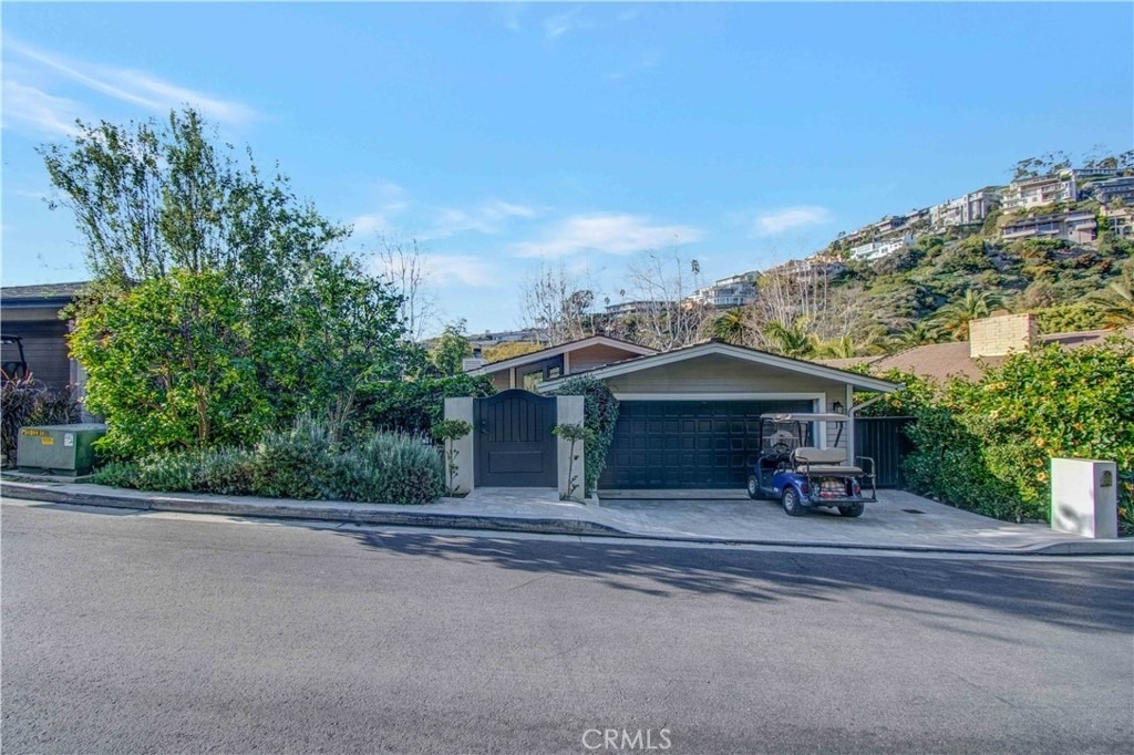 255 Emerald Bay - Photo 1