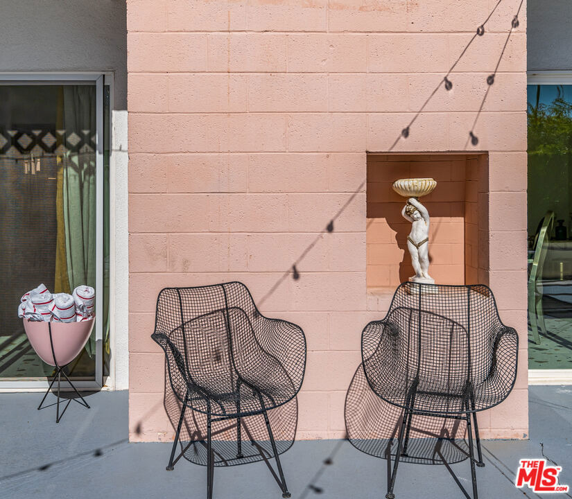 1818 N Berne Drive - Photo 36