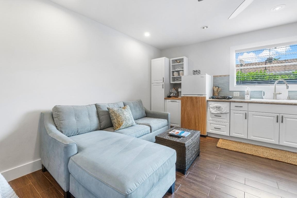 43 W Plumosa Lane - Photo 10