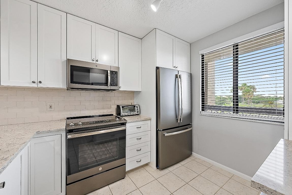 301 S Seas Drive - Photo 6