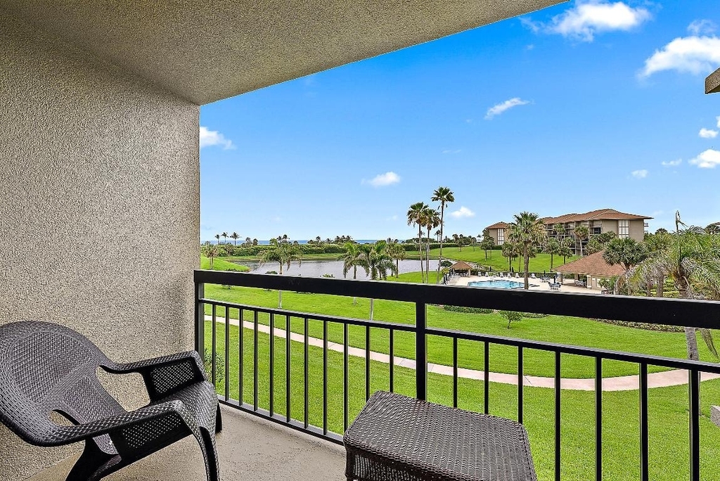 301 S Seas Drive - Photo 5