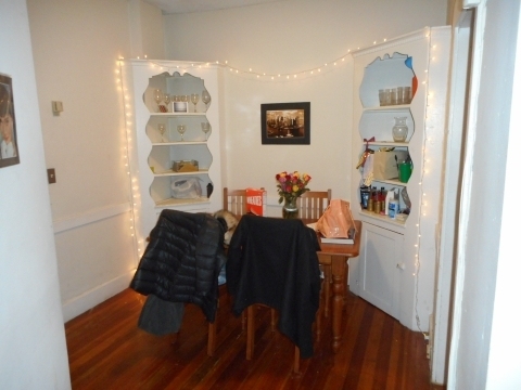 325 Saint Paul St - Photo 5