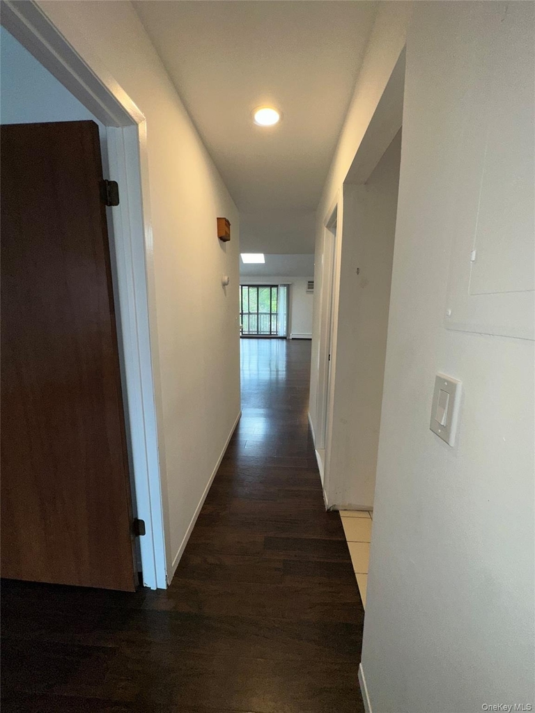83 Manorhaven Boulevard - Photo 6