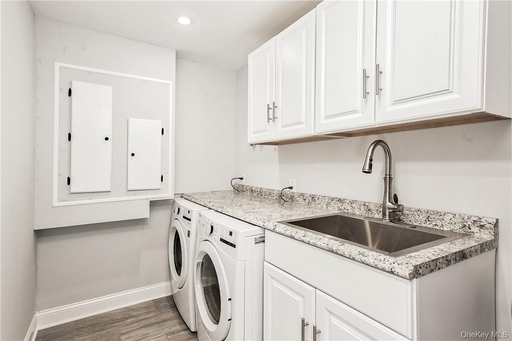 124-b Maple Avenue - Photo 17