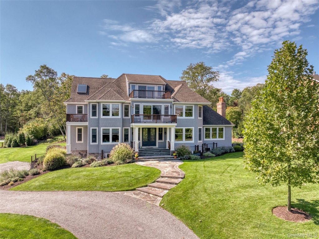 2055 Grandview Drive - Photo 1