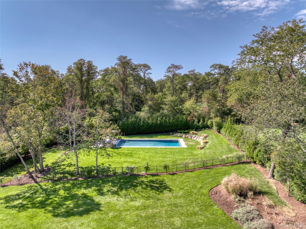 2055 Grandview Drive - Photo 19