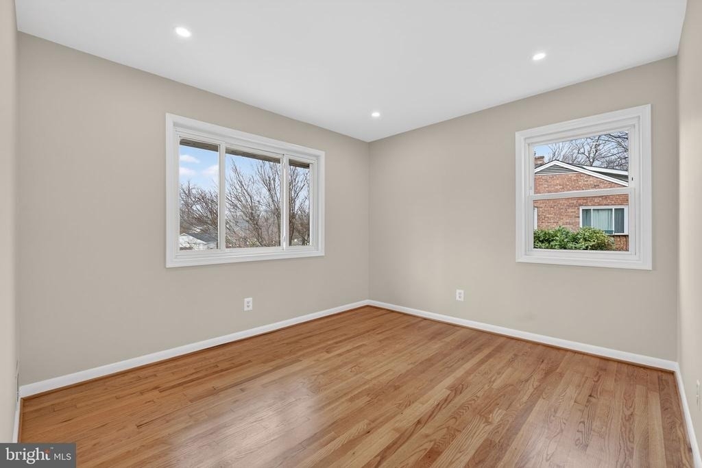 7507 Murillo Street - Photo 30
