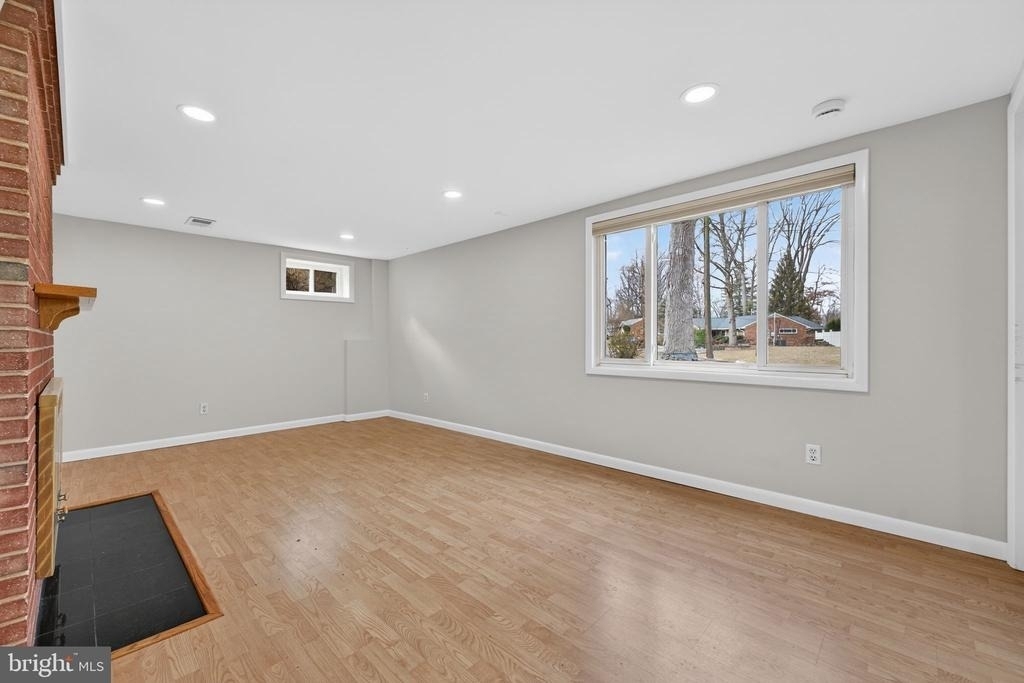 7507 Murillo Street - Photo 14