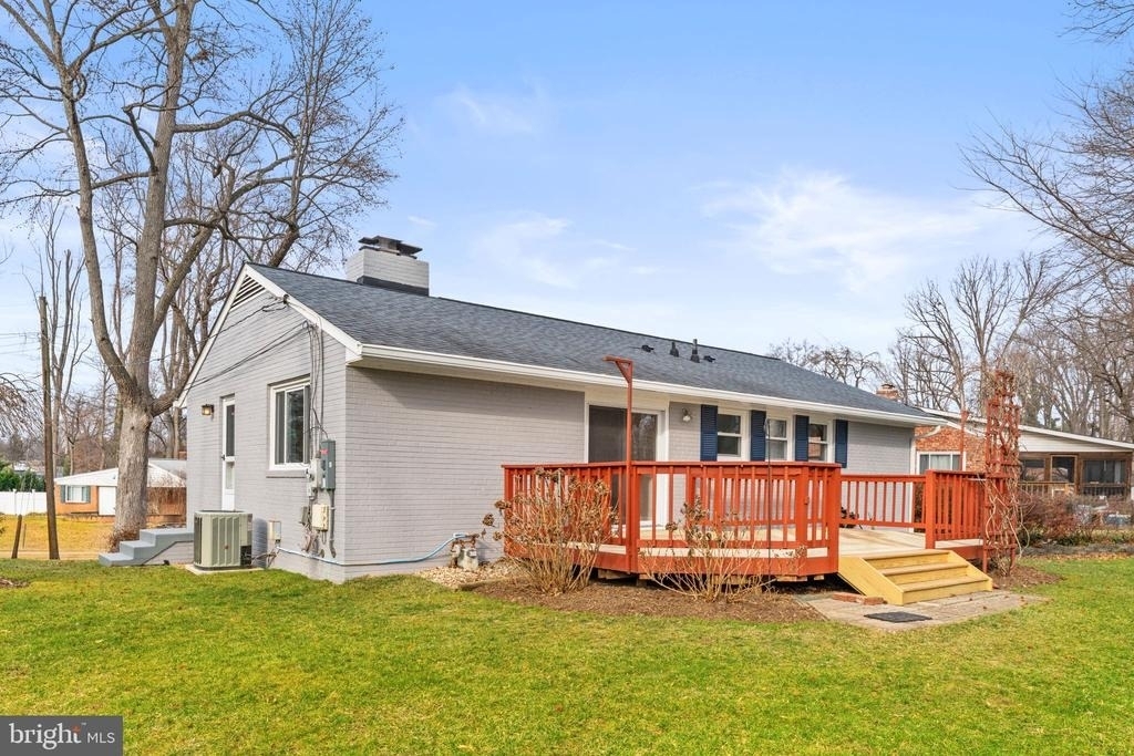 7507 Murillo Street - Photo 37
