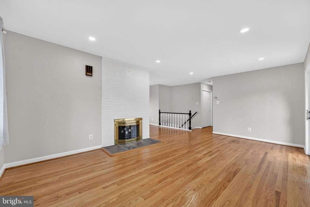 7507 Murillo Street - Photo 17