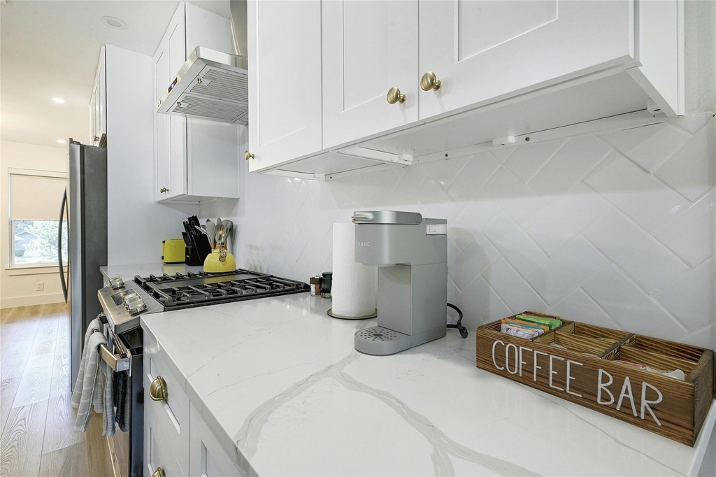 9414 Meadow Vale - Photo 14