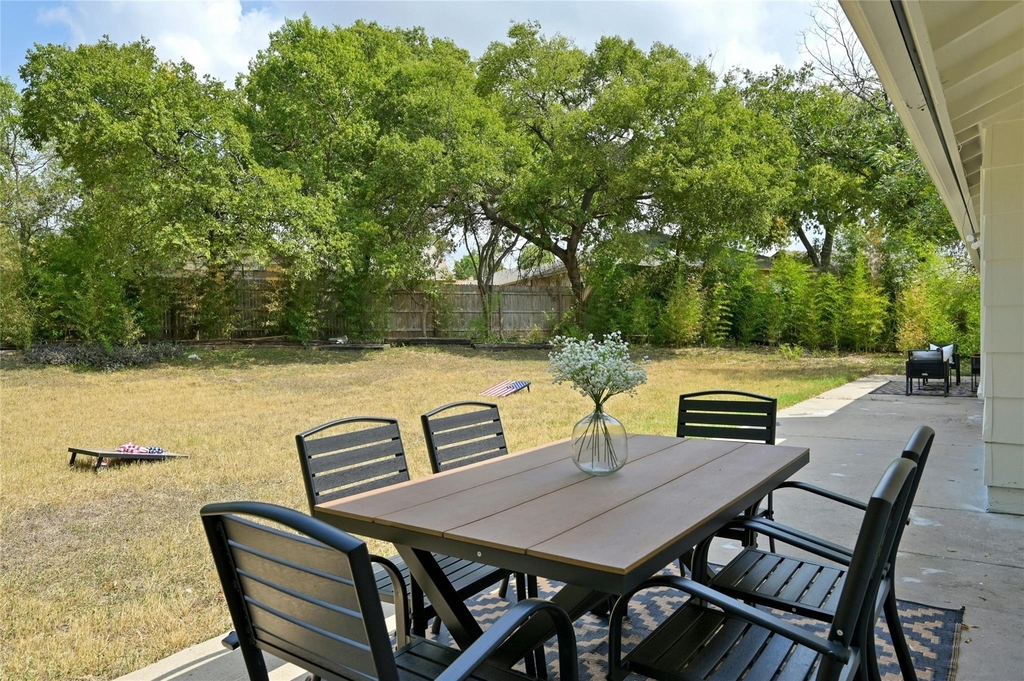 9414 Meadow Vale - Photo 34