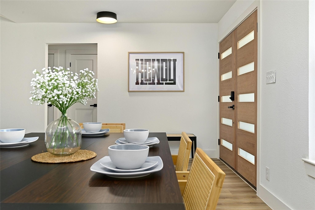 9414 Meadow Vale - Photo 8