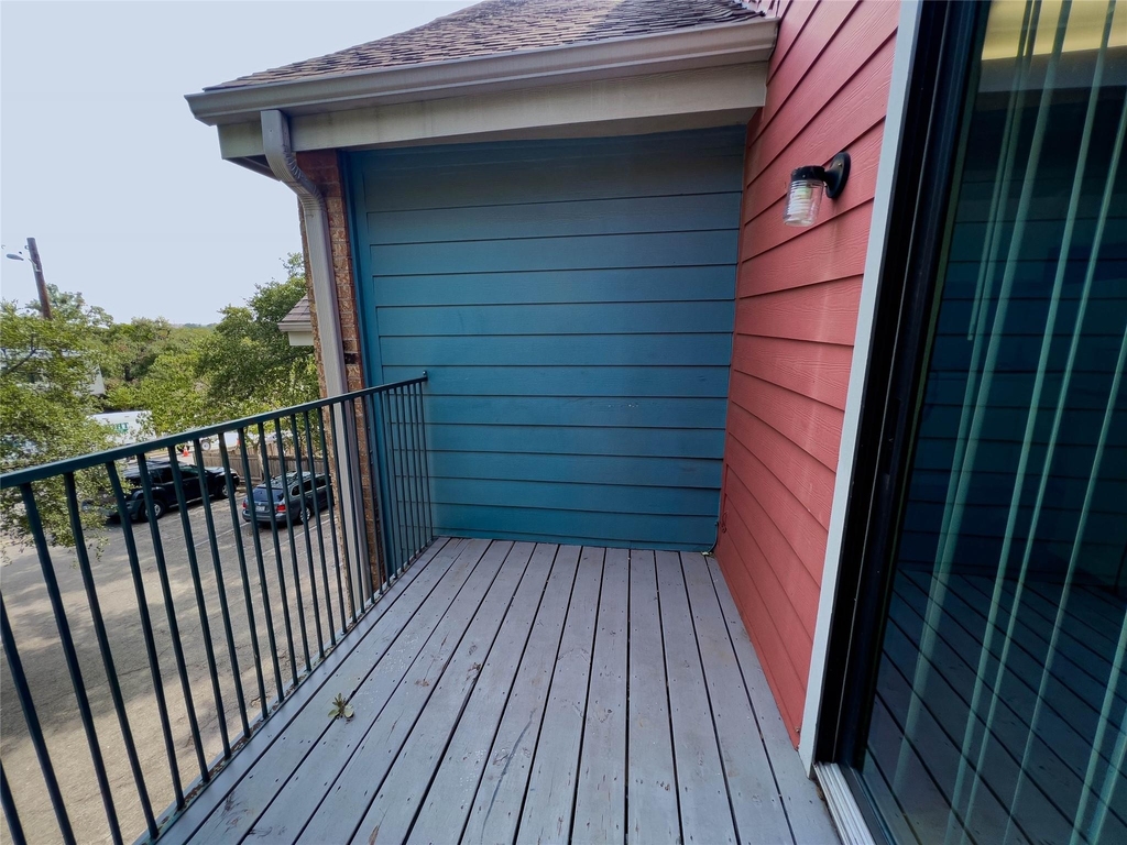 513 South Park Dr - Photo 9
