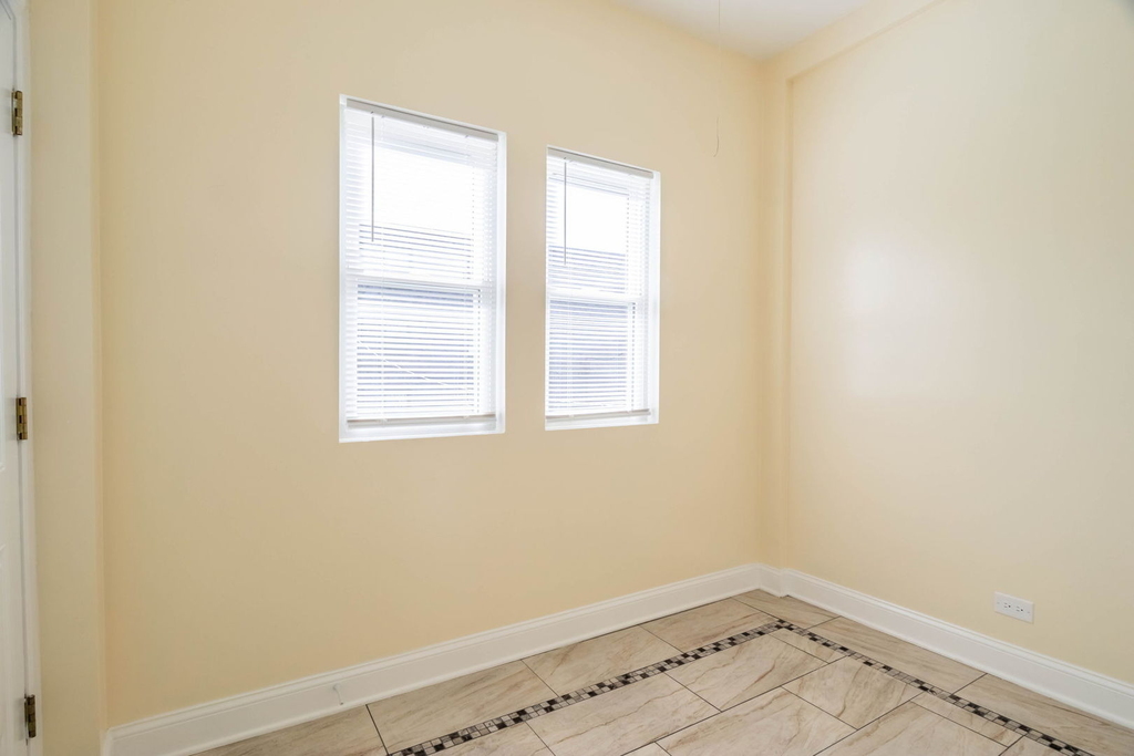 4837 W Monroe Street - Photo 18