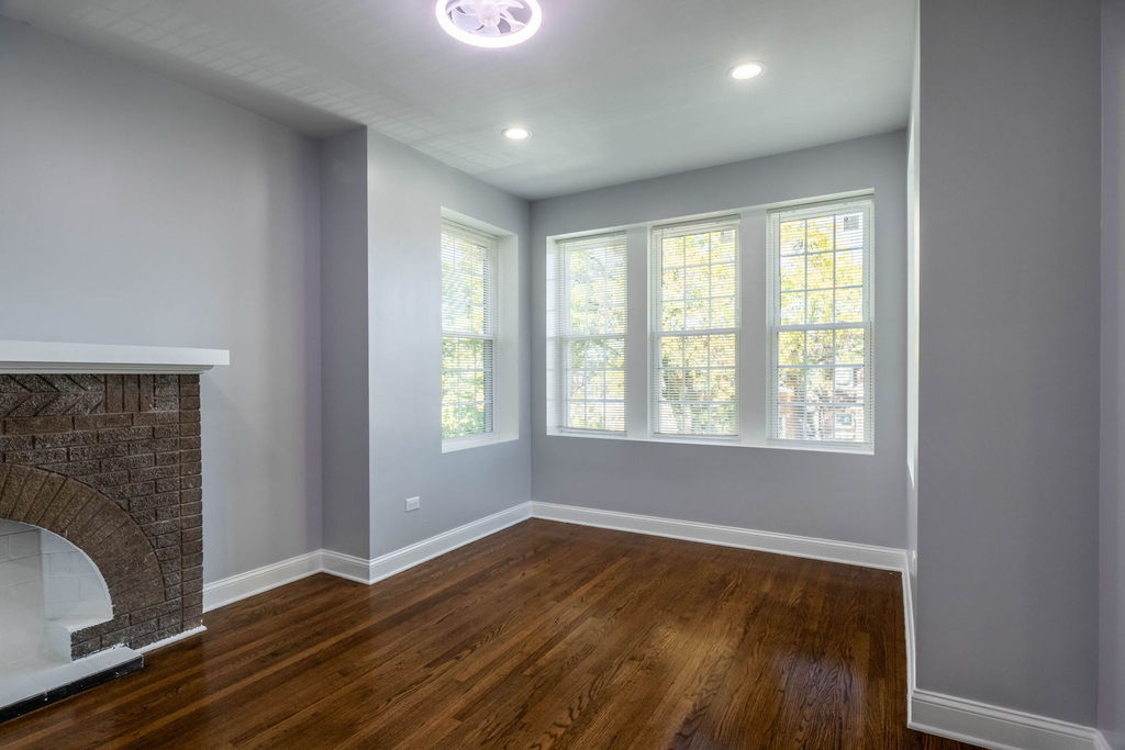 4837 W Monroe Street - Photo 1