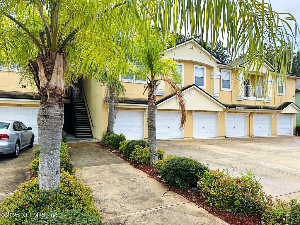 109 Brannan Place - Photo 0