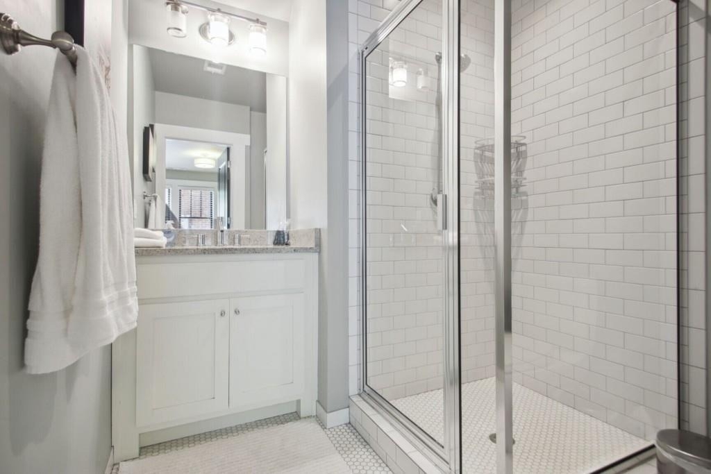 519 N Highland Avenue Ne - Photo 22