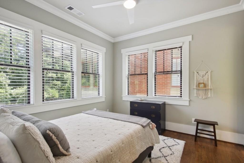 519 N Highland Avenue Ne - Photo 17