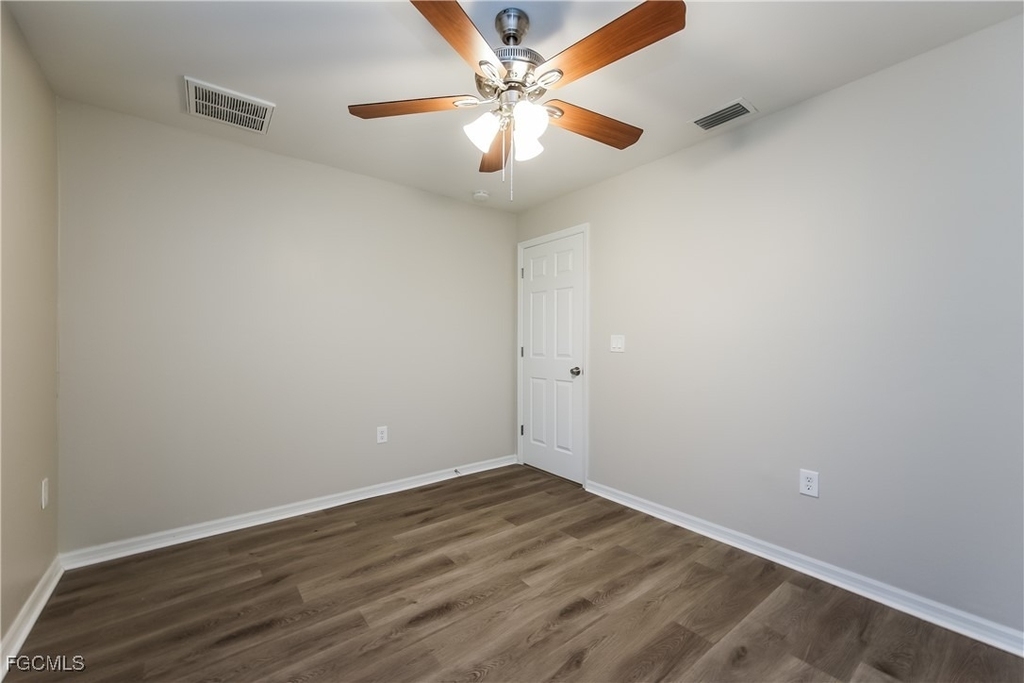 2904 Wanda Avenue S - Photo 5