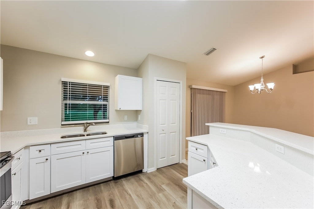 2904 Wanda Avenue S - Photo 10