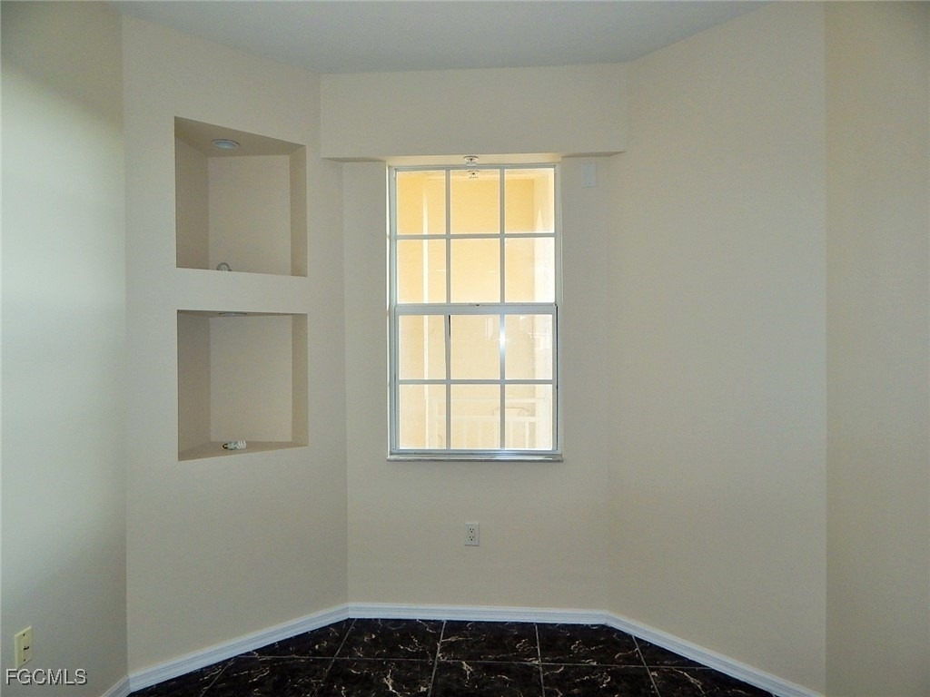 1113 Van Loon Commons Circle - Photo 2