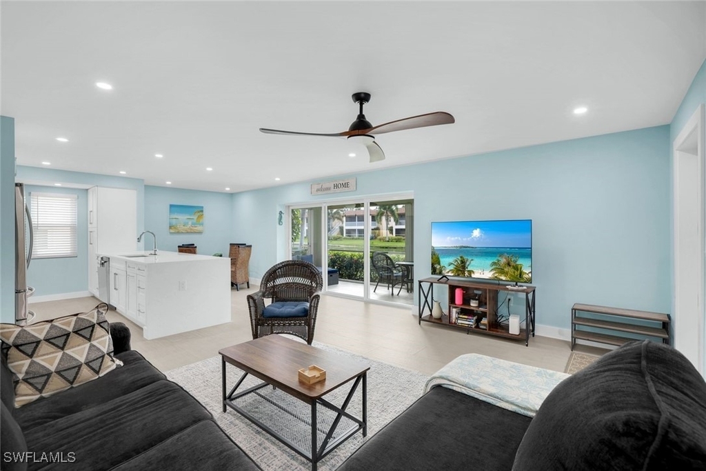 1155 Sandpiper Street - Photo 2