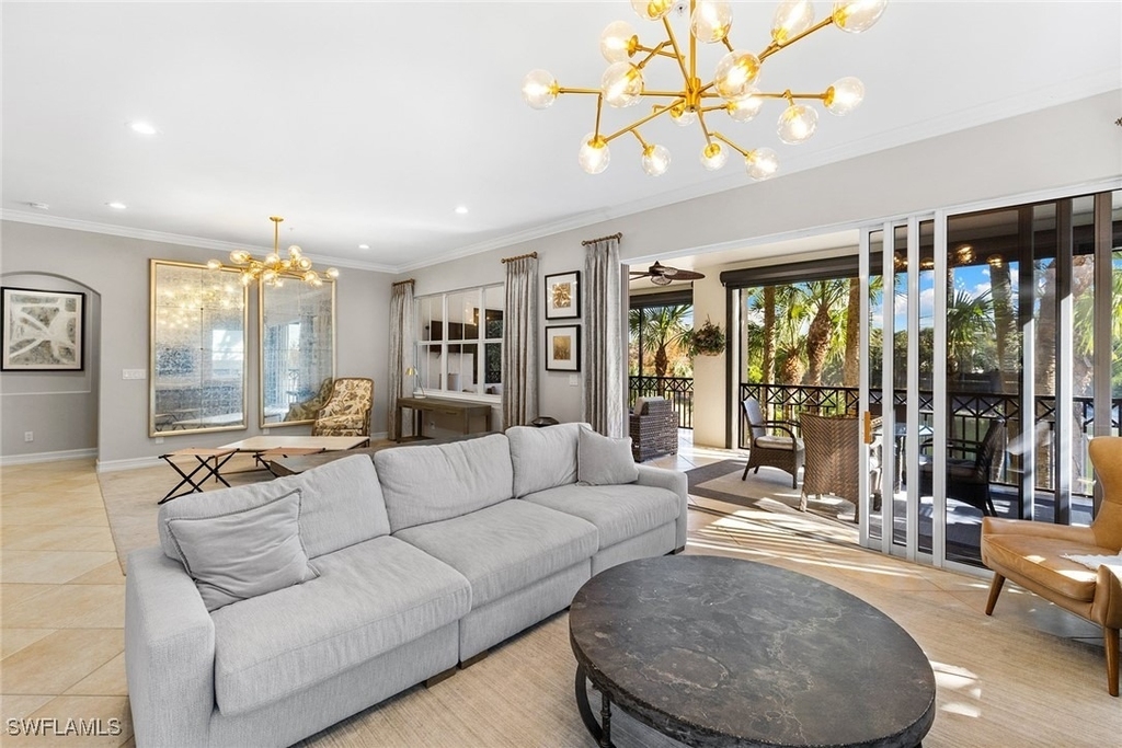 2864 Tiburon Boulevard E - Photo 12
