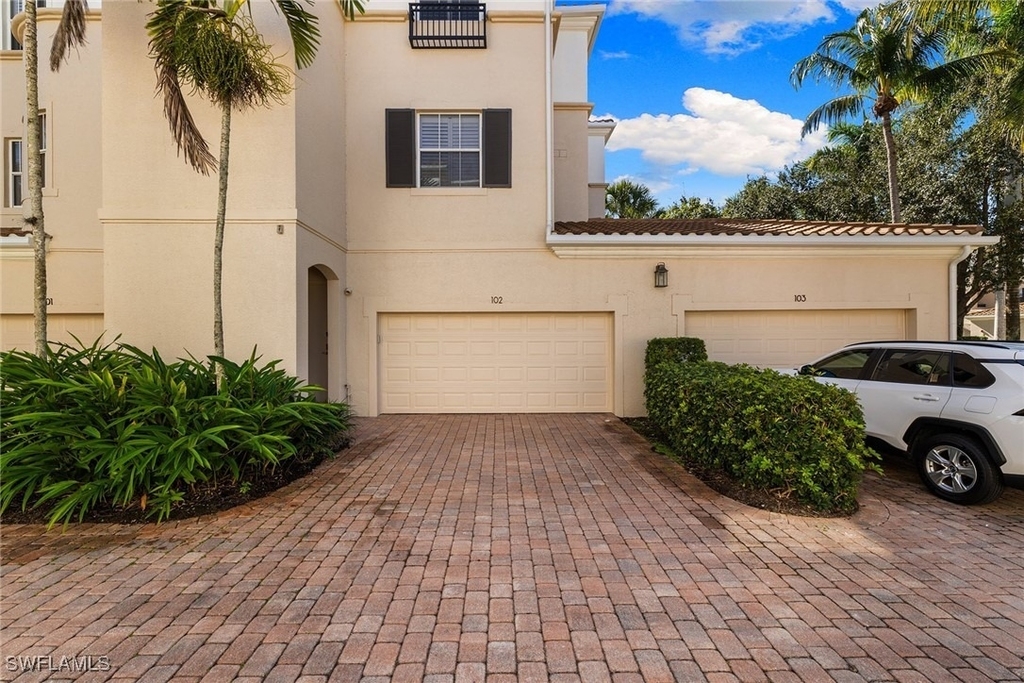 2864 Tiburon Boulevard E - Photo 3