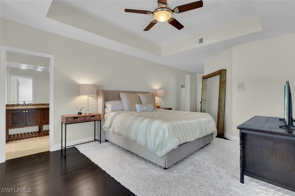 2000 Royal Marco Way - Photo 14