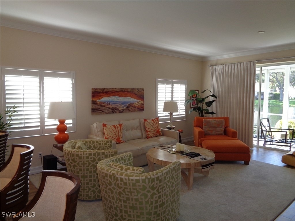 6190 Reserve Circle - Photo 7