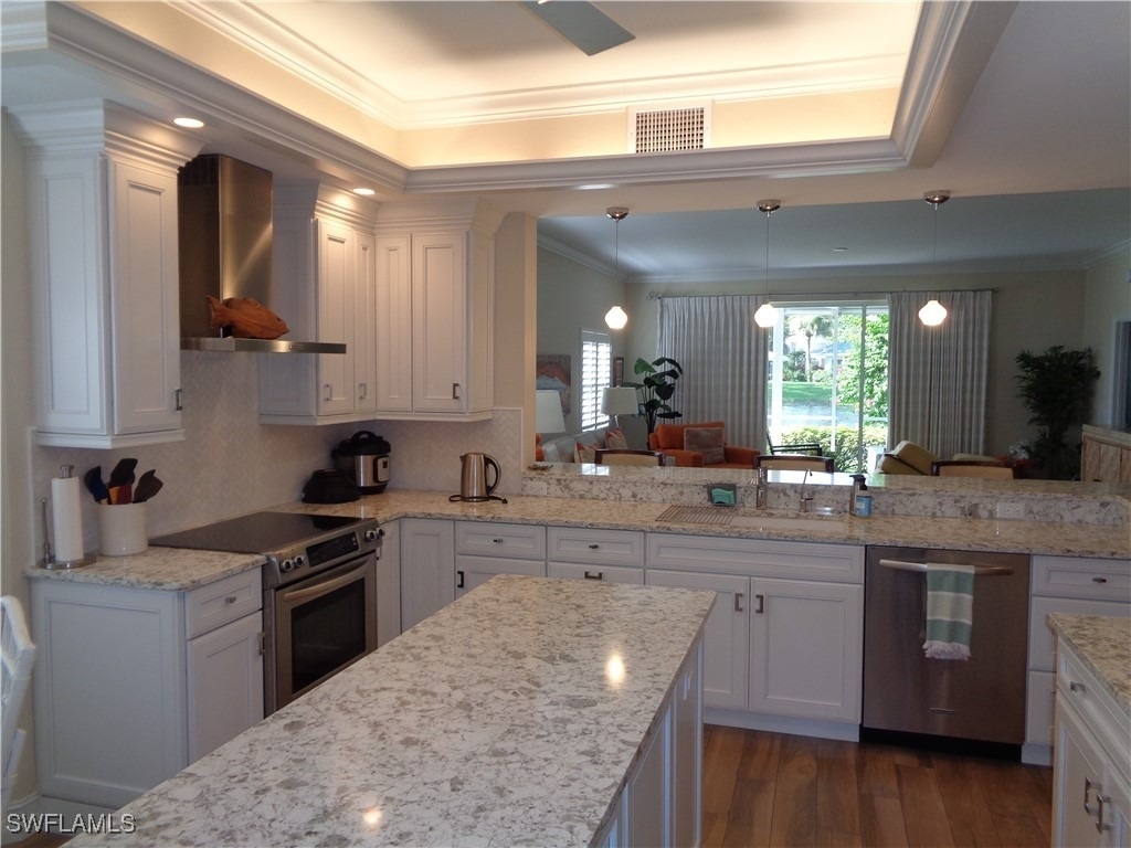 6190 Reserve Circle - Photo 5