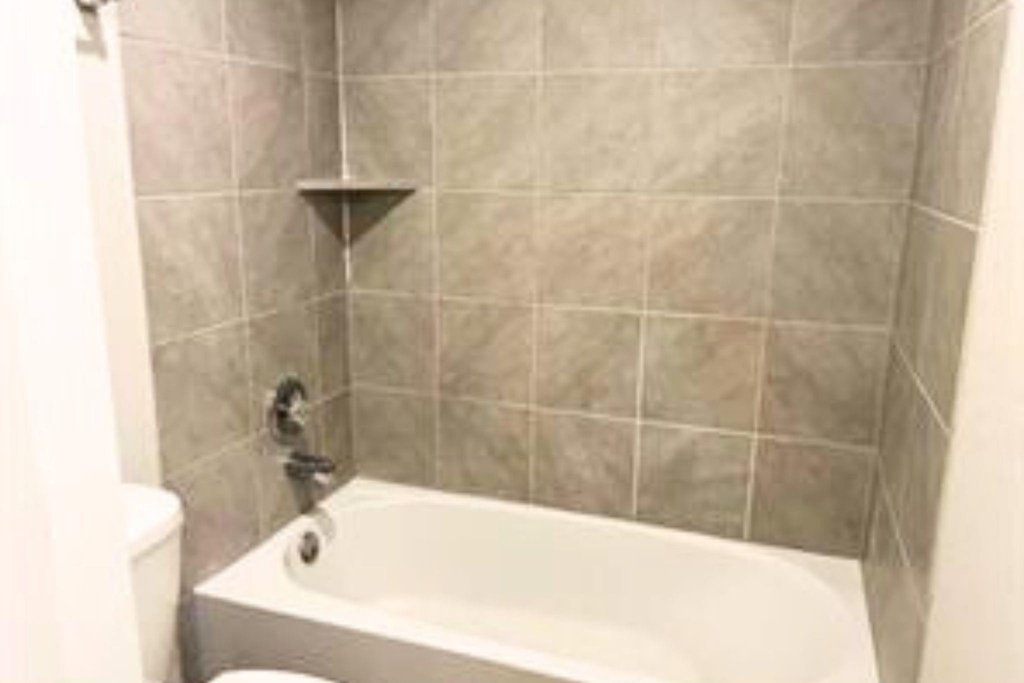 8310 Rose Petals Lane - Photo 17