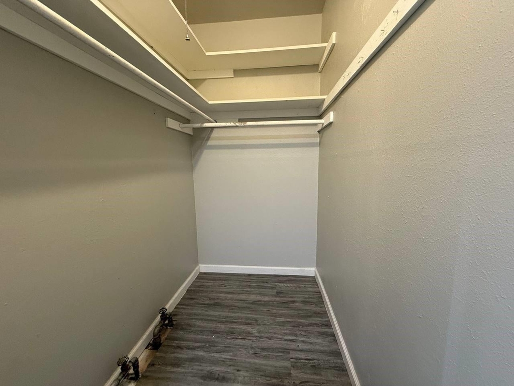 2501 Yoakum Boulevard - Photo 17