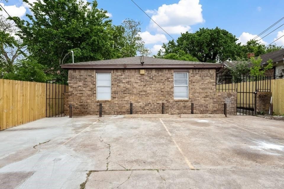 3425 Nettleton Street - Photo 10