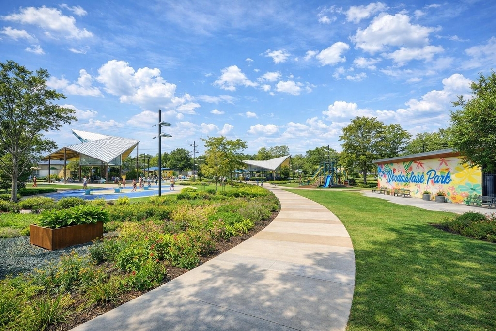 10049 Westpark Drive - Photo 16