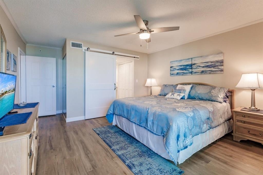 1125 W Peppertree Drive - Photo 13