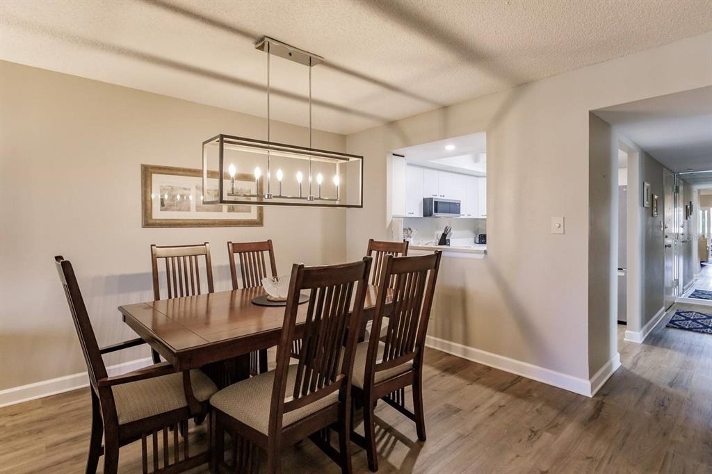 1125 W Peppertree Drive - Photo 10