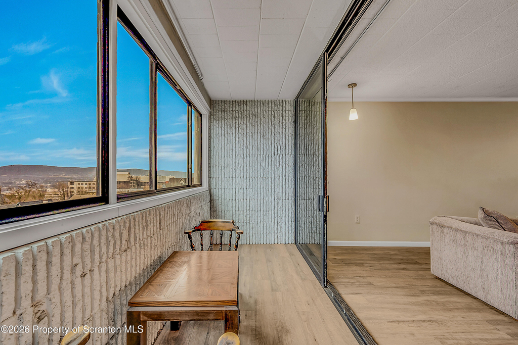 550 Clay Avenue - Photo 10