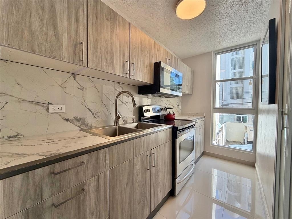 1801 Mcleary Ave. - Photo 5