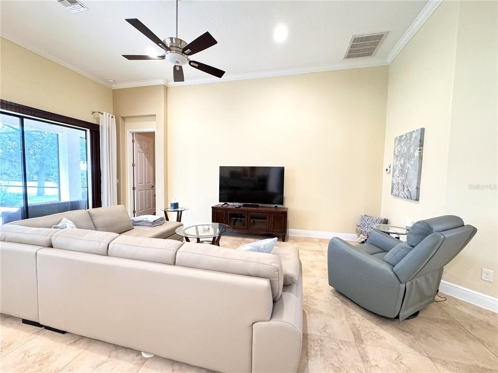 1240 W Diamond Shore Loop - Photo 2